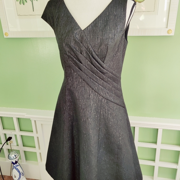 NWOT Cenia New York Dress Size 4 black Mid length - Picture 8 of 8